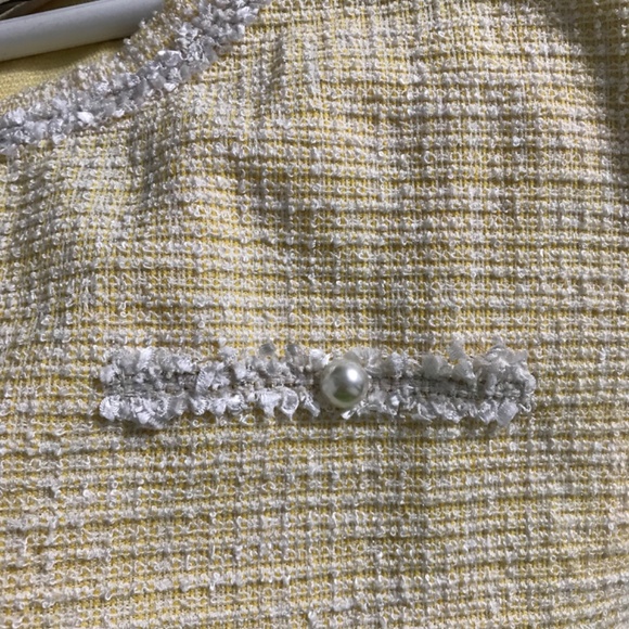 ESSENXA Yellow White Top Blouse With Pearl-Like Embellishments XL - Picture 3 of 4